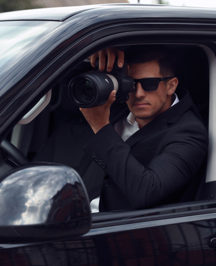 Privatdetektiv in Berlin fotografiert